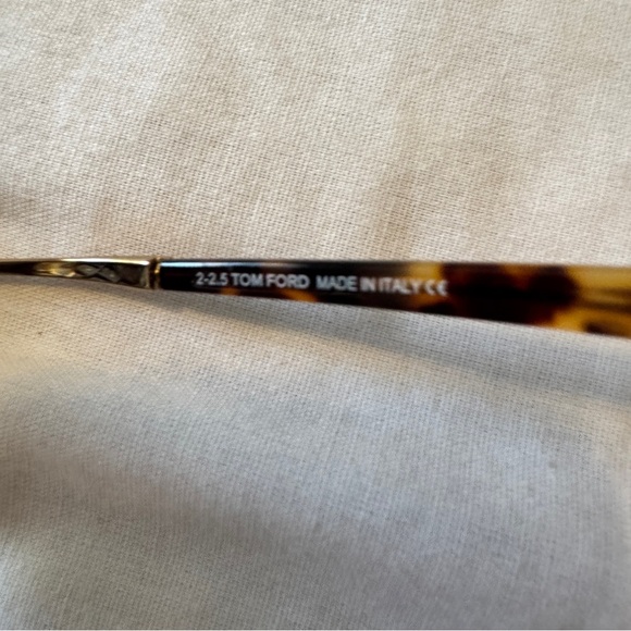 Tom Ford Eva Gold Frame Sunglasses ~ TF374 28X 61/10 Aviator - Picture 11 of 16